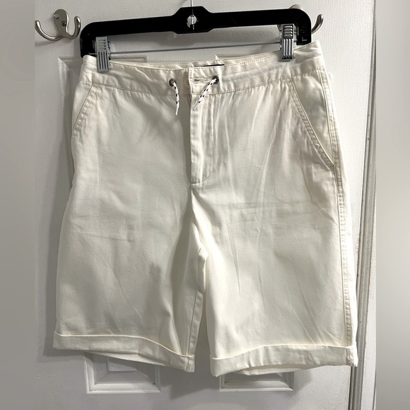 Last Chance! Polo Ralph Lauren White Bermuda Shorts Sz 16 - Picture 1 of 6
